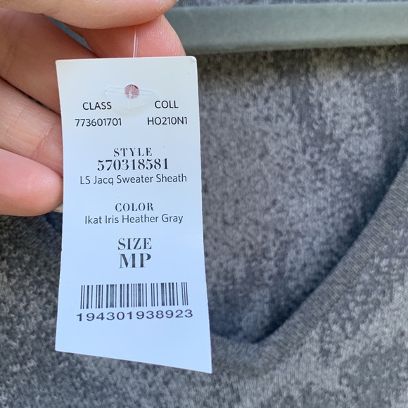 🌺 2/$40 PRICE ⬇️!! NEW!! Beautiful WHITE HOUSE BLACK MARKET Body Con DRESS !! - Picture 6 of 12